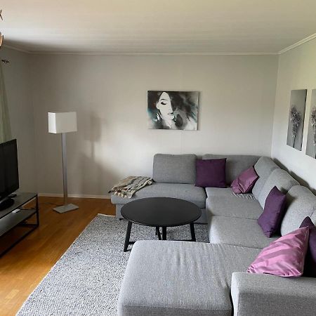 Villa Familjevaenligt Hus Naera Isaberg! Hestra Exterior foto