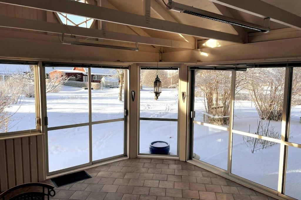 Villa Familjevaenligt Hus Naera Isaberg! Hestra Exterior foto